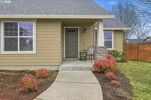 6090 Latour Ln, Eugene, OR 97402 - Photo 4