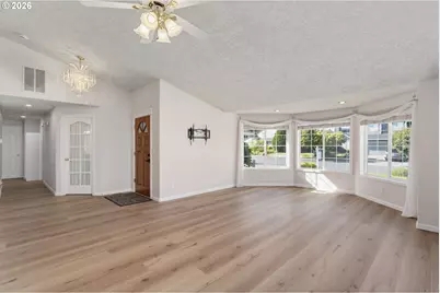 13617 NE 6th Ct, Vancouver, WA 98685 - Photo 6