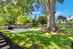 5555 SE Stark St, Portland, OR 97215 - Photo 30