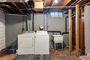 5555 SE Stark St, Portland, OR 97215 - Photo 22