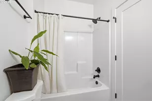 1209 N Winchell St, Portland, OR 97217 - Photo 16