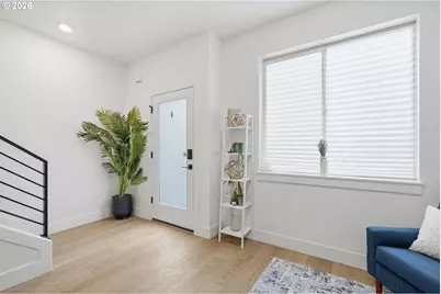 1209 N Winchell St #4, Portland, OR 97217 - Photo 6