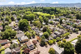 1202 NE Beech St, Portland, OR 97212 - Photo 40