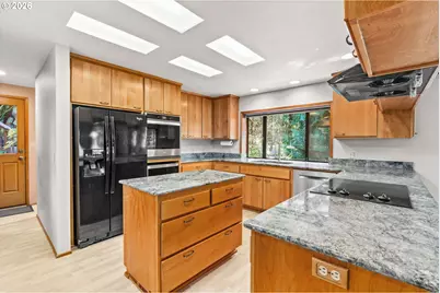 88152 Keola Ln, Springfield, OR 97478 - Photo 8