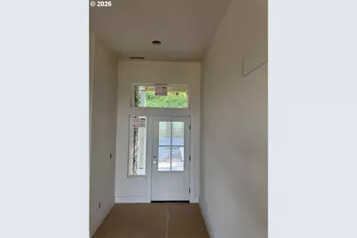 994 S 67th St, Springfield, OR 97478 - Photo 6