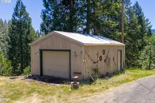 5424 Little River Rd, Glide, OR 97443 - Photo 46
