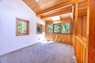 5424 Little River Rd, Glide, OR 97443 - Photo 26