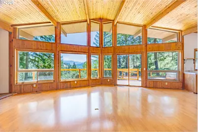 5424 Little River Rd, Glide, OR 97443 - Photo 8