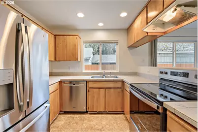 6626 N Seneca St, Portland, OR 97203 - Photo 20