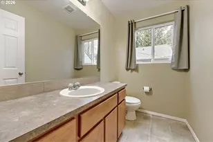 6626 N Seneca St, Portland, OR 97203 - Photo 8