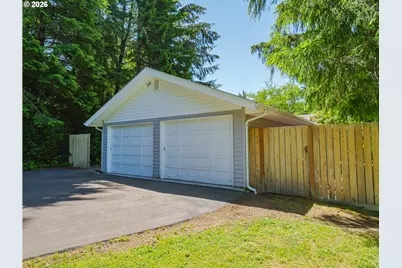 657 S Schooner Creek Rd, Lincoln City, OR 97367 - Photo 2