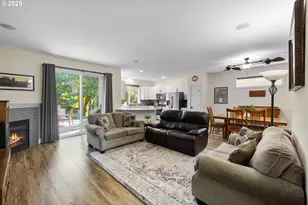 1082 57th St, Washougal, WA 98671 - Photo 2