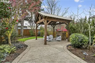 8965 N Clarendon Ave, Portland, OR 97203 - Photo 42