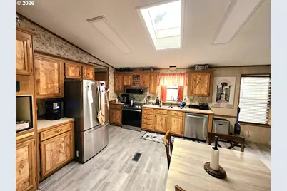 711 Plin St, Myrtle Creek, OR 97457 - Photo 28