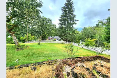 711 Plin St, Myrtle Creek, OR 97457 - Photo 4