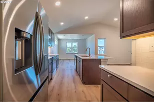 761 Spyglass Dr, Bandon, OR 97411 - Photo 16