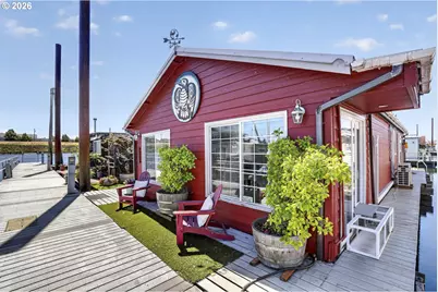 1835 N Jantzen Ave, Portland, OR 97217 - Photo 4