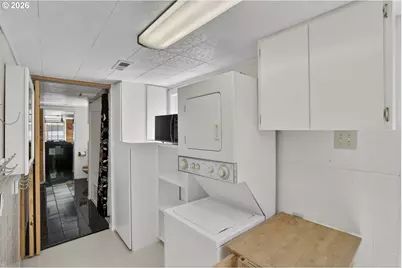 1835 N Jantzen Ave, Portland, OR 97217 - Photo 22