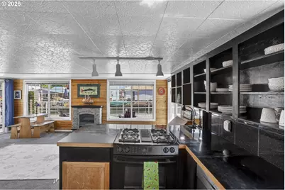 1835 N Jantzen Ave, Portland, OR 97217 - Photo 14