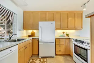 355 N Breaker Point Dr, Cannon Beach, OR 97110 - Photo 14