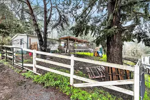 17600 NW Panther Creek Rd, Carlton, OR 97111 - Photo 8