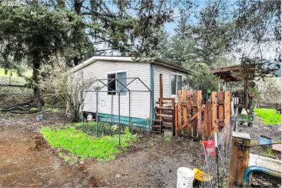 17600 NW Panther Creek Rd, Carlton, OR 97111 - Photo 10