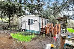 17600 NW Panther Creek Rd, Carlton, OR 97111 - Photo 10