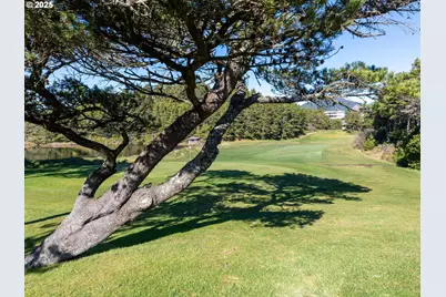 511 1st St, Manzanita, OR 97130 - Photo 24