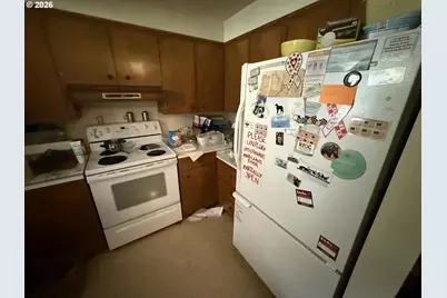 1265 19th St, Salem, OR 97301 - Photo 8