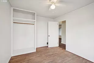 1315 N Russet St, Portland, OR 97217 - Photo 16