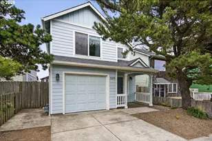 929 NW Spring St, Newport, OR 97365 - Photo 2