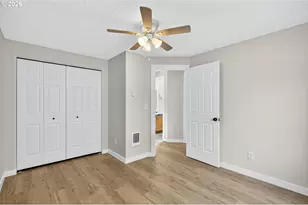 929 NW Spring St, Newport, OR 97365 - Photo 34