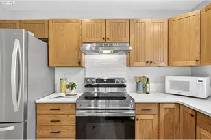 929 NW Spring St, Newport, OR 97365 - Photo 14