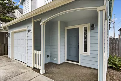 929 NW Spring St, Newport, OR 97365 - Photo 4