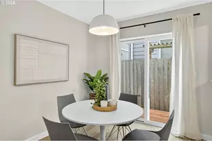 929 NW Spring St, Newport, OR 97365 - Photo 18