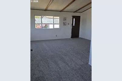 127 Berry Loop Ln, Roseburg, OR 97471 - Photo 10