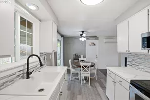9405 NE 10th St, Vancouver, WA 98664 - Photo 14