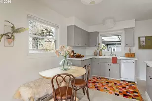 7835 SE Salmon St, Portland, OR 97215 - Photo 10