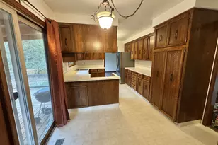 15400 SE Barlow Ct, Damascus, OR 97089 - Photo 8