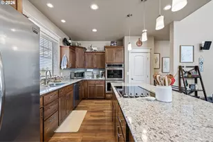 29246 McMullen Ln, Junction City, OR 97448 - Photo 14