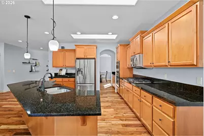 1394 NE 17th Ave, Canby, OR 97013 - Photo 12