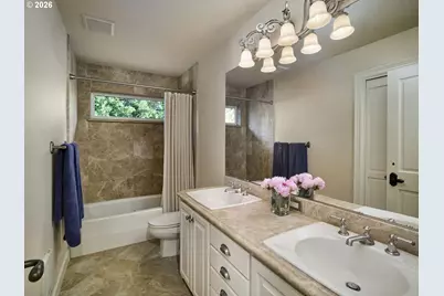 1205 SW Fairfax Pl, Portland, OR 97225 - Photo 30