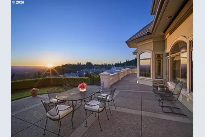 1205 SW Fairfax Pl, Portland, OR 97225 - Photo 38