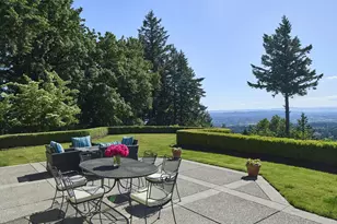 1205 SW Fairfax Pl, Portland, OR 97225 - Photo 36