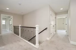 5818 NW Bannister Dr, Portland, OR 97229 - Photo 22