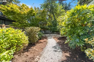 9744 SW View Terrace, Tigard, OR 97224 - Photo 40