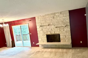 815 NW Battaglia Ave, Gresham, OR 97030 - Photo 4