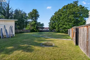 790 SE 1st St, Gresham, OR 97080 - Photo 28