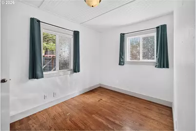 790 SE 1st St, Gresham, OR 97080 - Photo 6