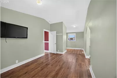 790 SE 1st St, Gresham, OR 97080 - Photo 14